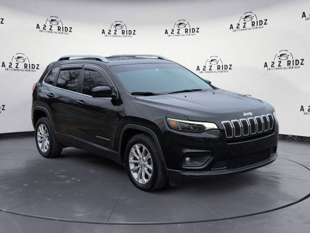 Used 2019 Jeep Cherokee Latitude w/ Popular Appearance Group