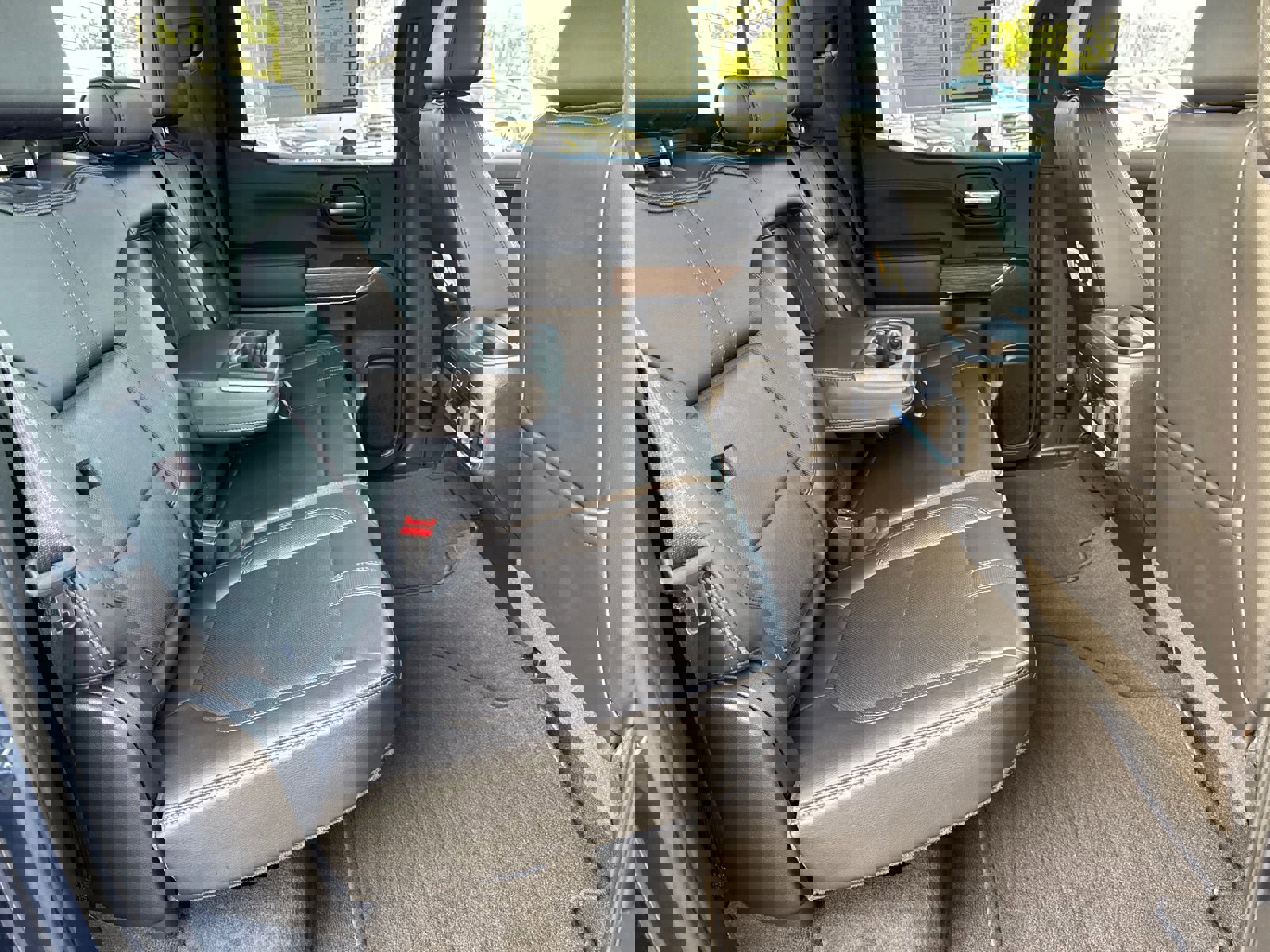 Certified 2021 Chevrolet Silverado 1500 High Country w/ Technology Package image 17