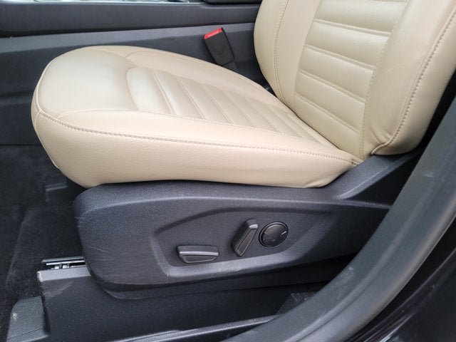 Used 2024 Ford Edge SEL w/ Convenience Package AWD/4WD image 22
