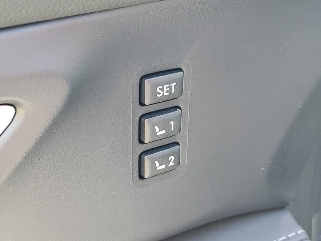 New 2026 Subaru Ascent Limited AWD/4WD image 17