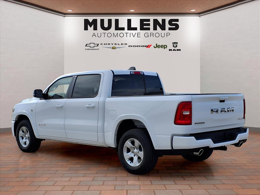 New 2026 RAM 1500 4x4 Crew Cab image 7