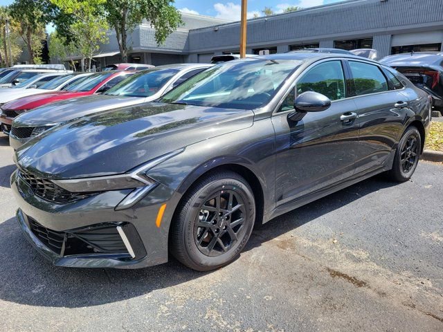 New 2026 Kia K5 LXS FWD image 2