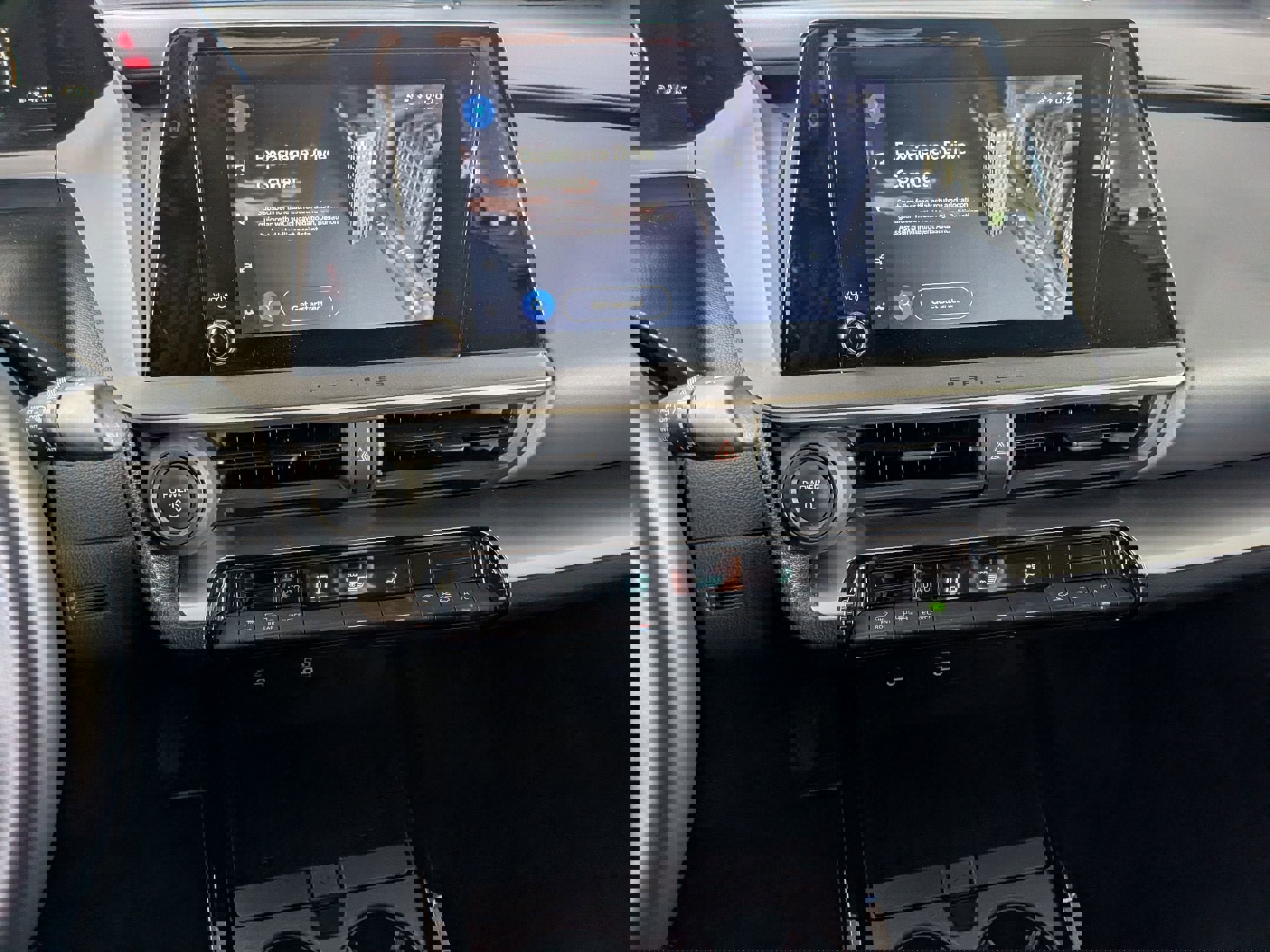 Used 2023 Toyota Prius LE FWD image 19