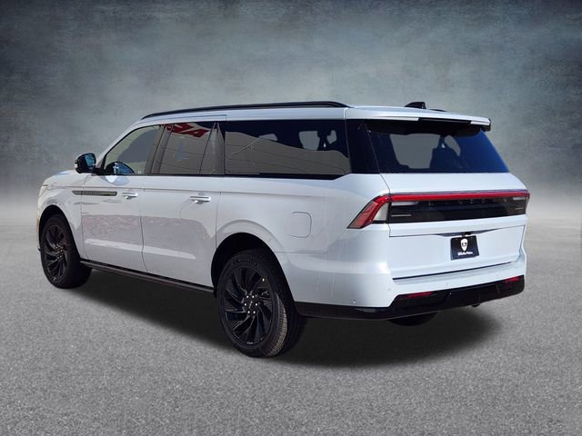 New 2025 Lincoln Navigator L Reserve w/ Jet Appearance Package image 5