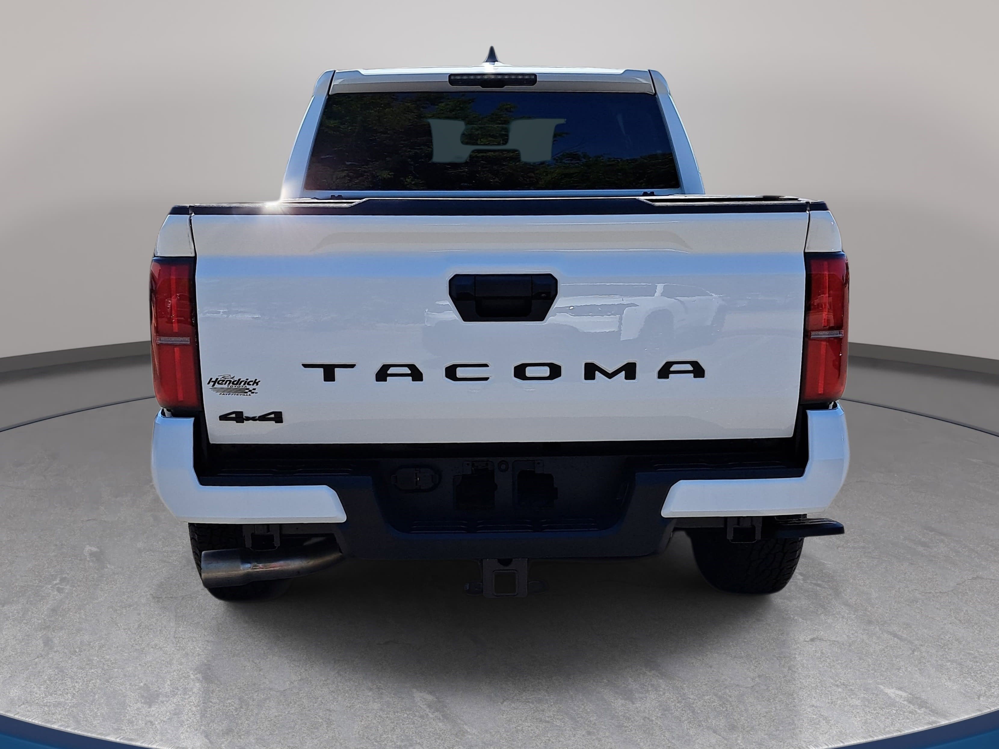 Used 2025 Toyota Tacoma TRD Off-Road AWD/4WD image 6