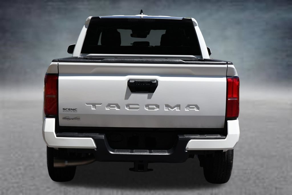 Used 2024 Toyota Tacoma SR5 AWD/4WD image 21