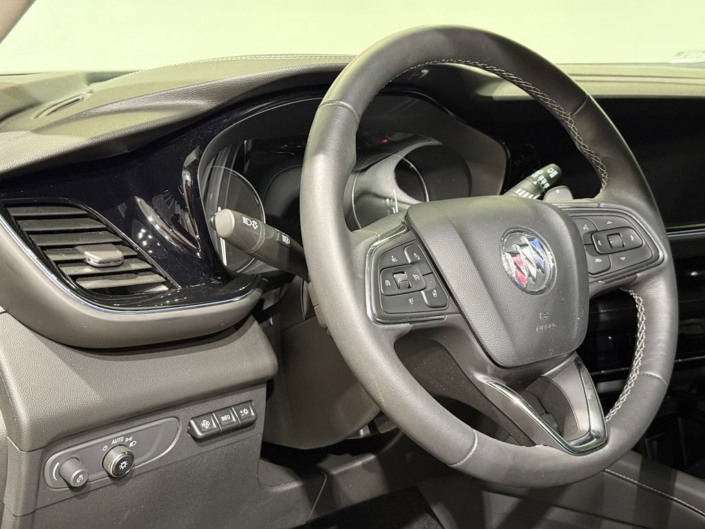 Used 2023 Buick Envision Avenir AWD/4WD image 17