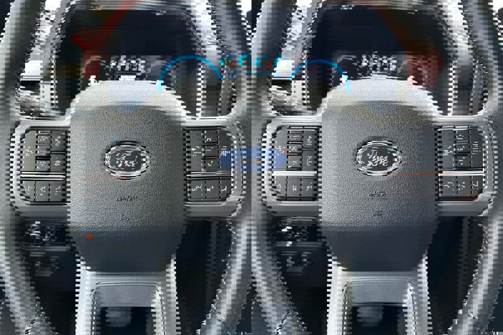 Certified 2023 Ford F150 Lariat w/ Equipment Group 502A High image 23