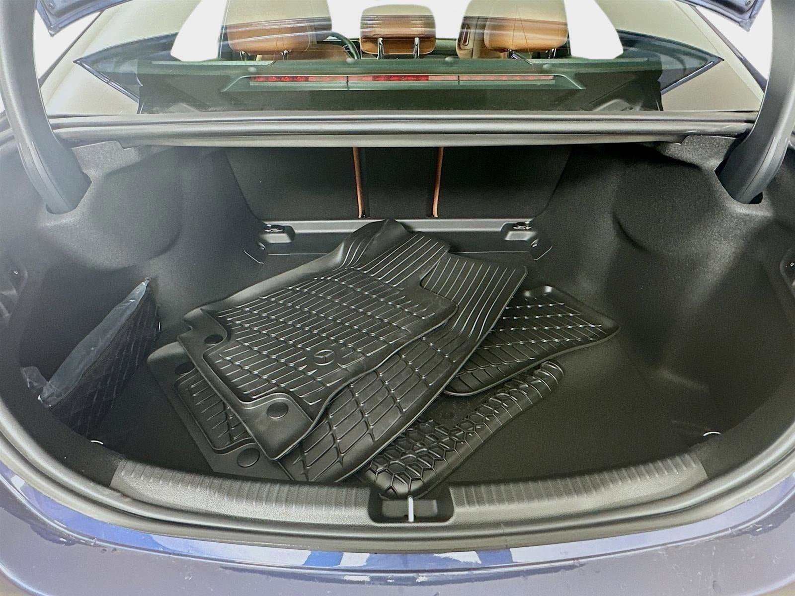 Used 2026 Mercedes-Benz C 300 4MATIC Sedan image 45