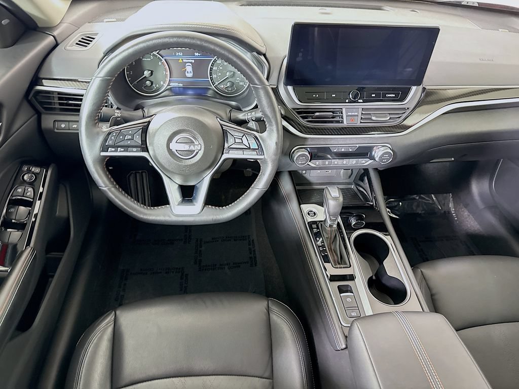 Used 2024 Nissan Altima 2.0 SR FWD image 4