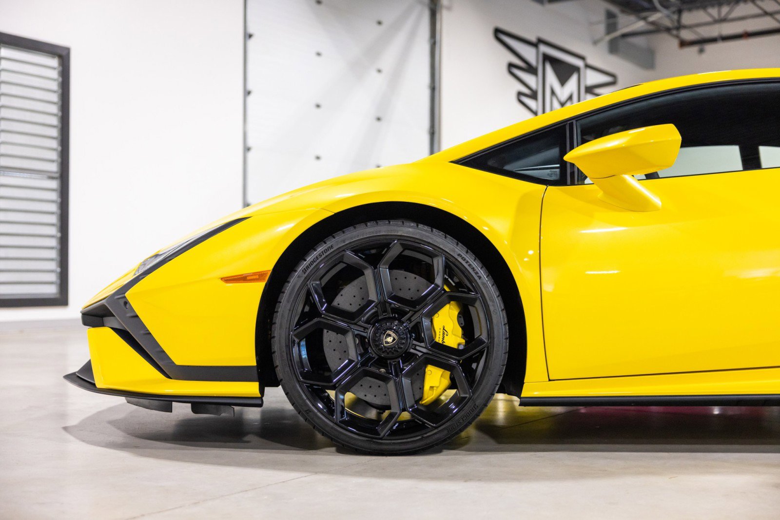 Used 2023 Lamborghini Huracan Tecnica RWD image 22