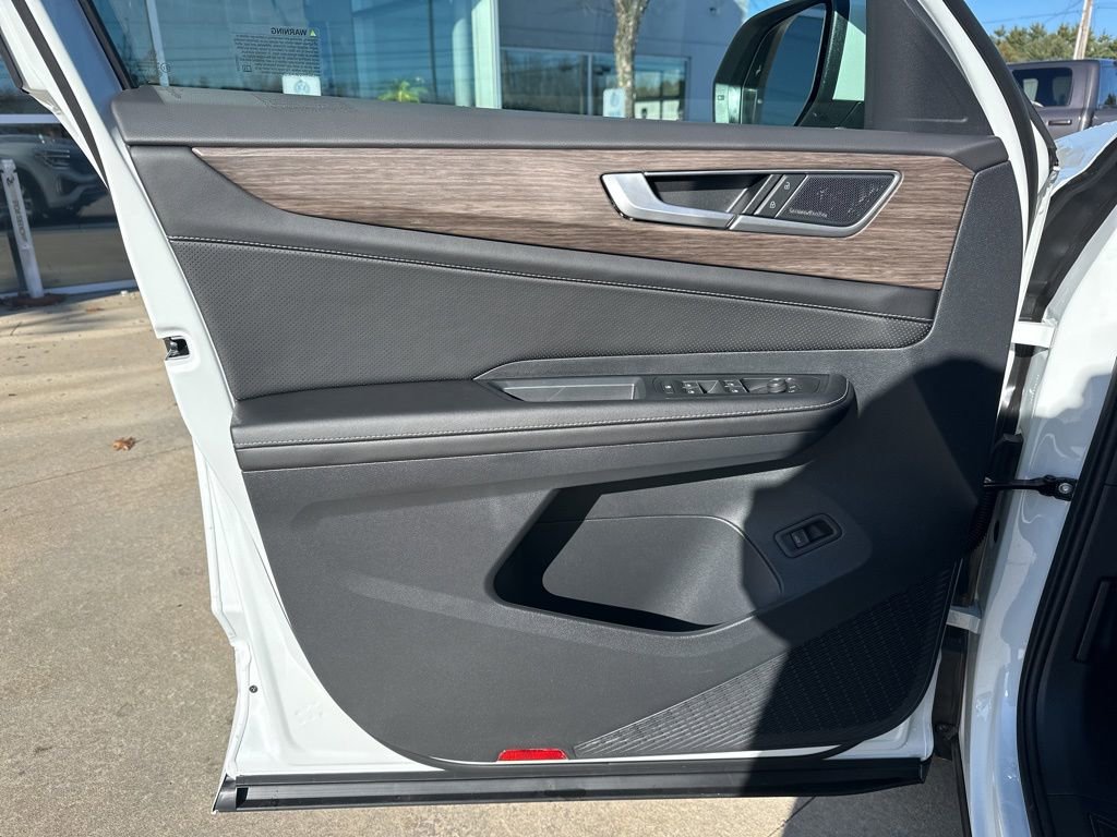 New 2026 Volkswagen Atlas SEL Premium R-Line image 10