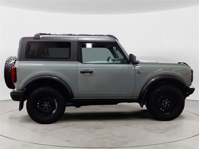 Used 2022 Ford Bronco Black Diamond image 6