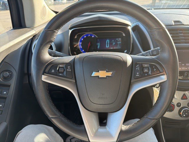 Used 2016 Chevrolet Trax LT w/ LT Convenience Package image 20