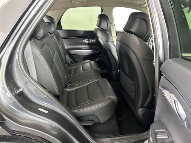 Used 2022 Genesis GV70 2.5T w/ Select Package image 27