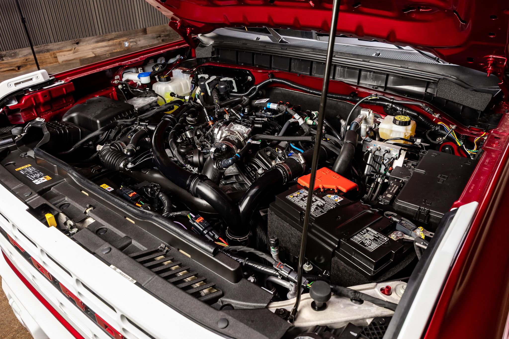 Used 2025 Ford Bronco Heritage Edition AWD/4WD image 39