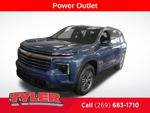 New 2026 Chevrolet Traverse LT w/ Driver Confidence Package image 3