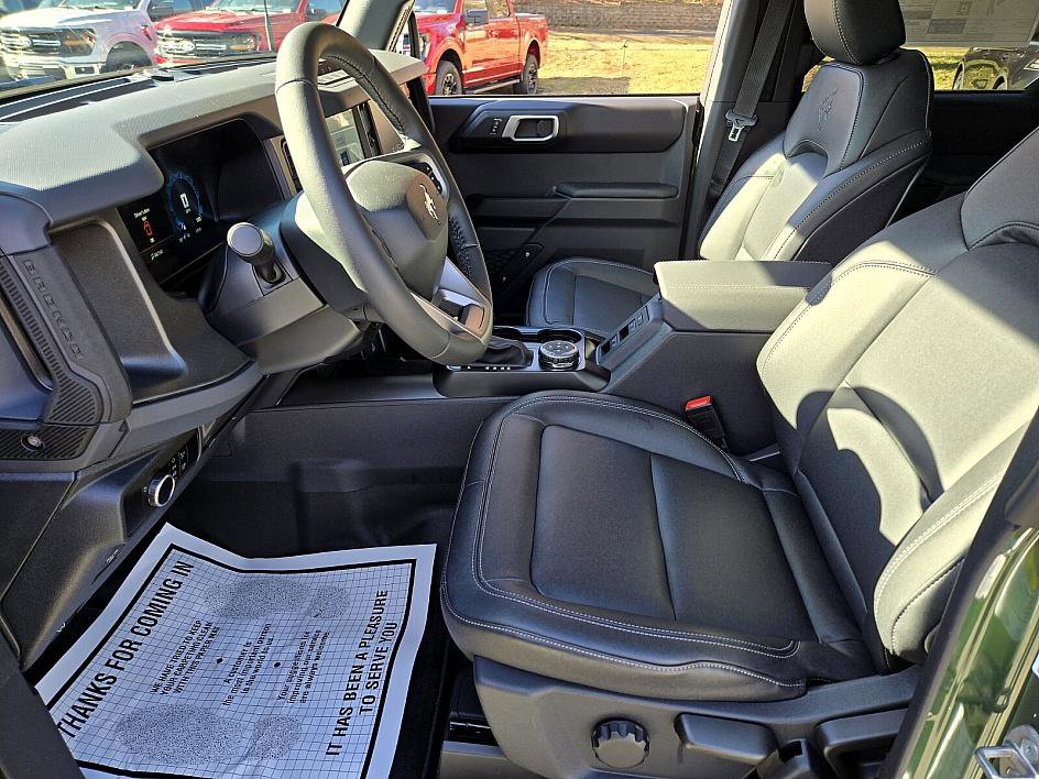 New 2025 Ford Bronco Badlands w/ Sasquatch Package image 9