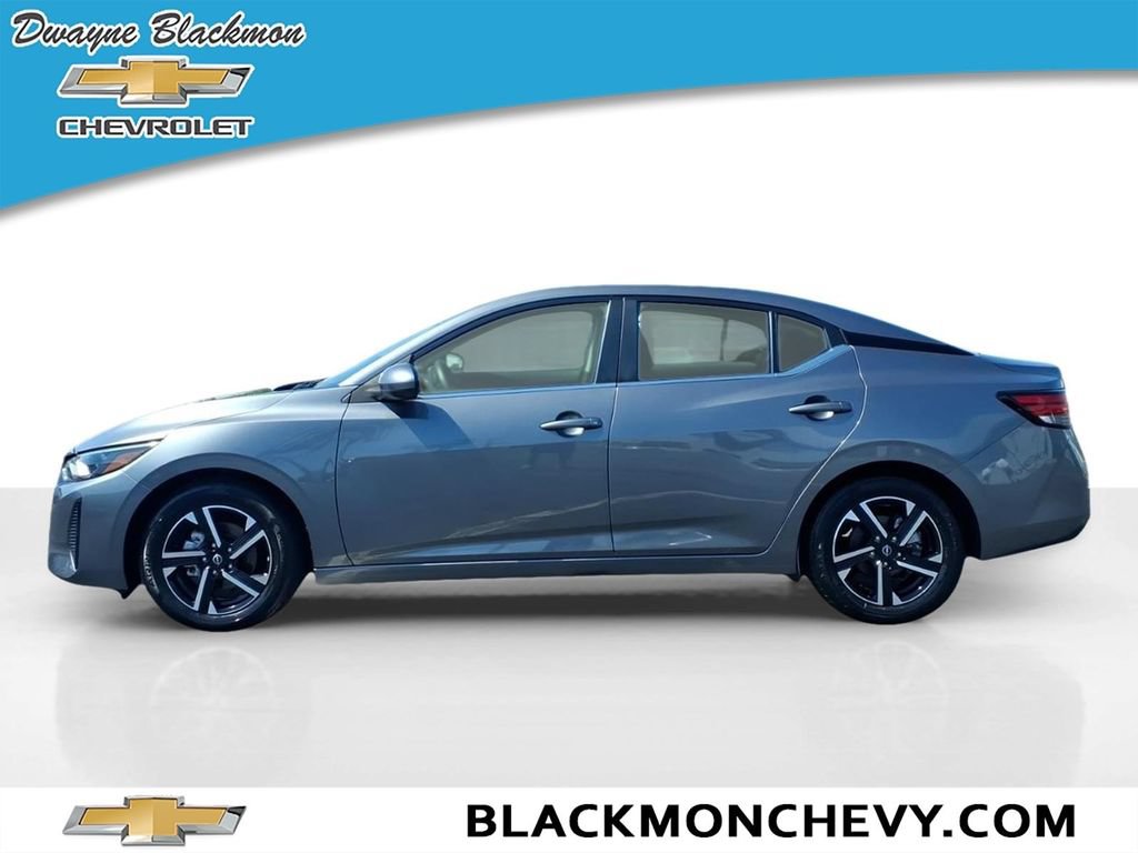 Used 2025 Nissan Sentra SV FWD image 3