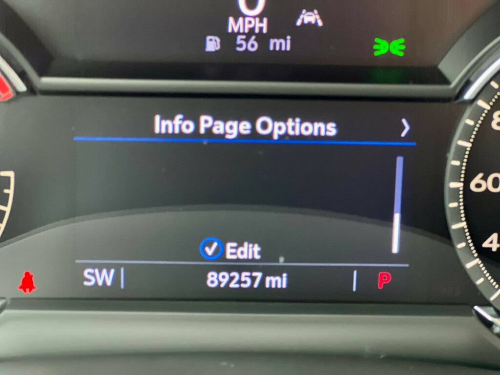 Used 2022 Cadillac XT6 Luxury FWD image 23