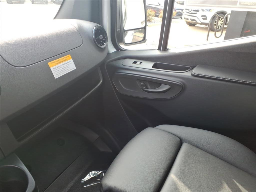New 2026 Mercedes-Benz Sprinter 2500 image 24