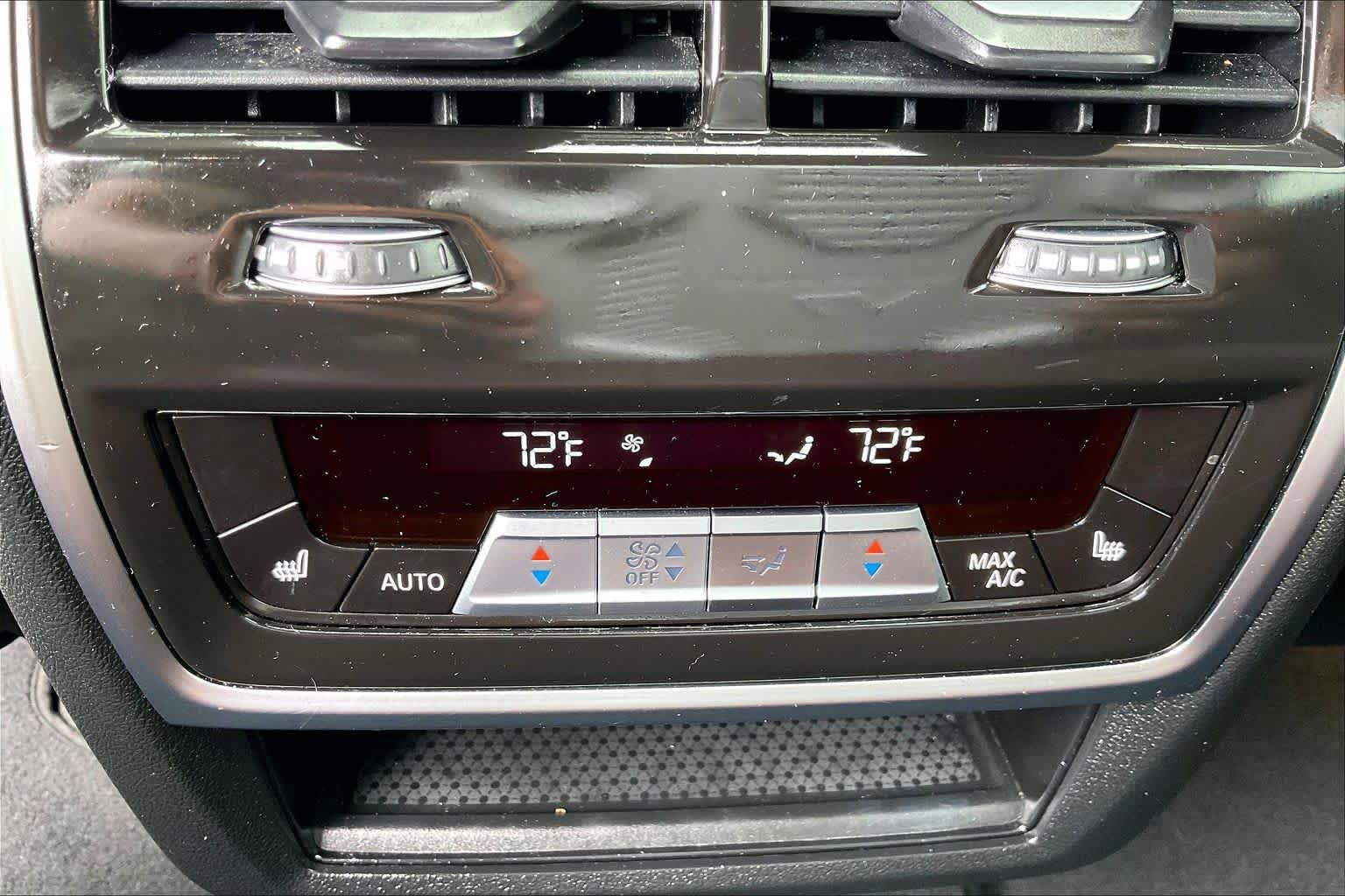 Used 2024 BMW X5 M60i w/ Executive Package image 32