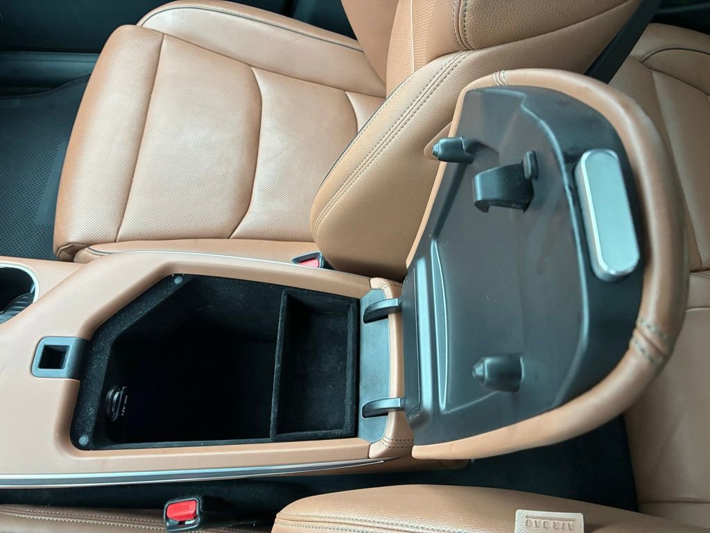 Used 2023 Genesis GV70 2.5T w/ Advanced Package image 39