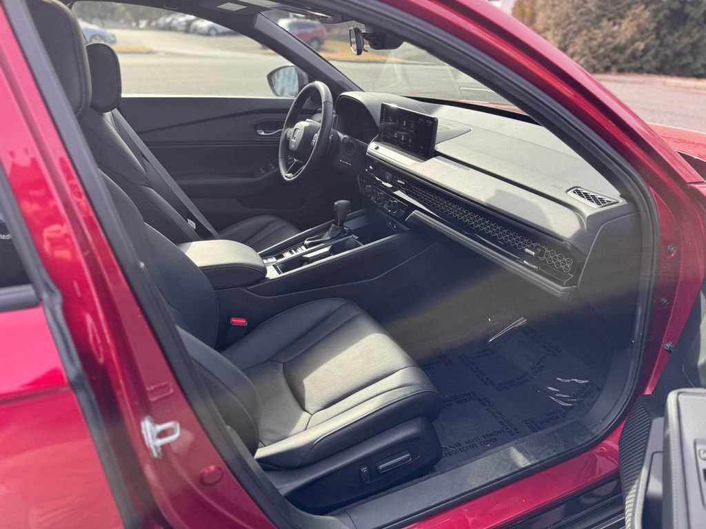 Certified 2025 Honda Accord Sport image 14