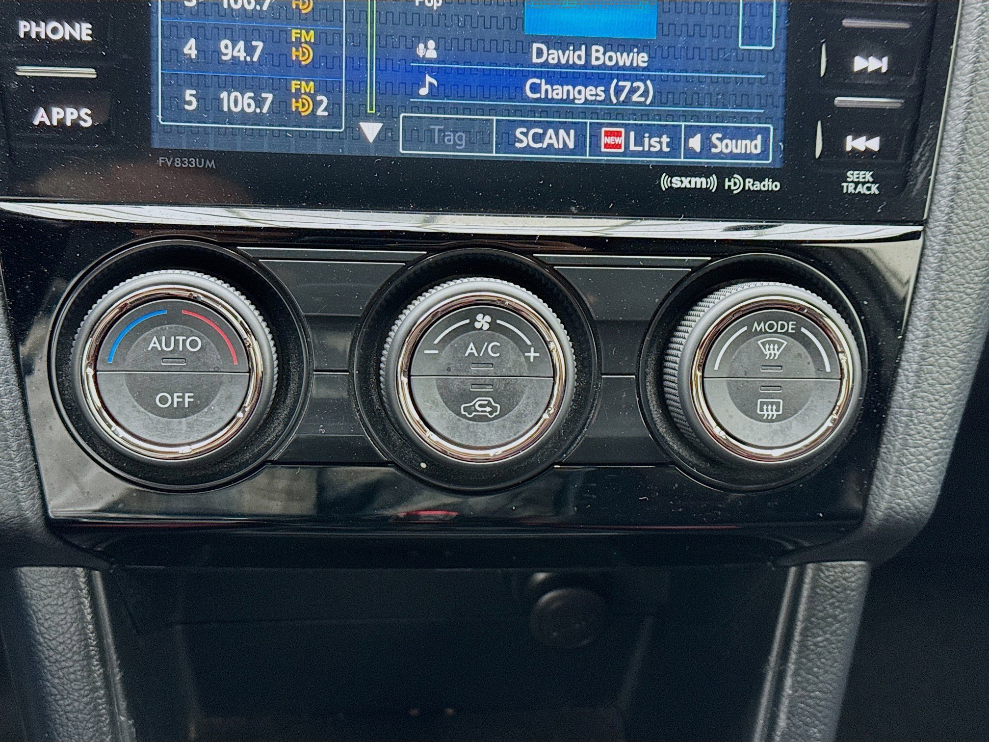 Used 2018 Subaru WRX Premium w/ Performance Package image 12