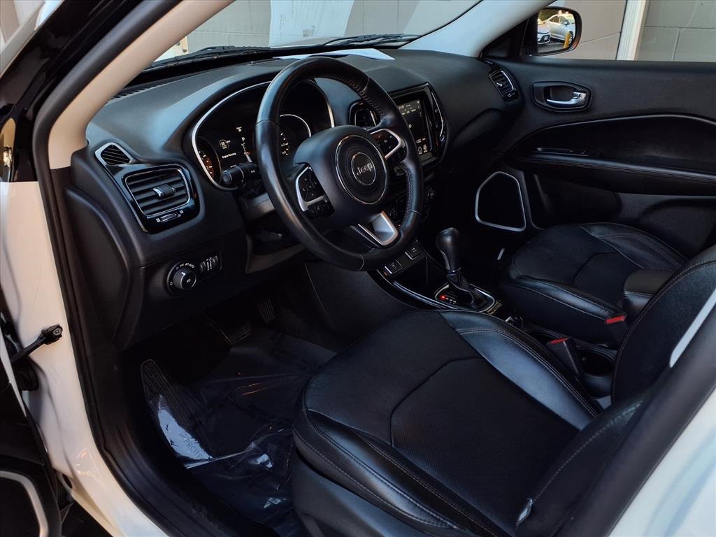 Used 2019 Jeep Compass Limited image 15