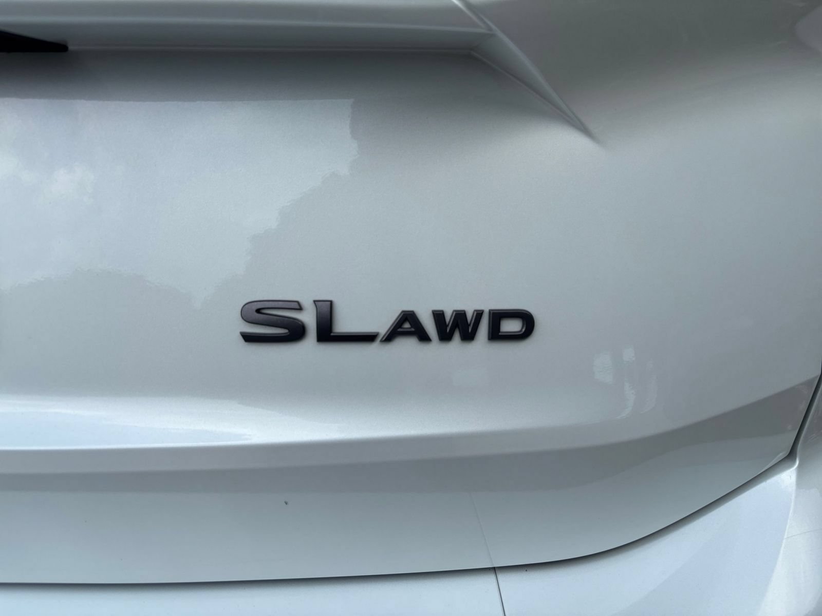 Used 2026 Nissan Rogue SL AWD/4WD image 32