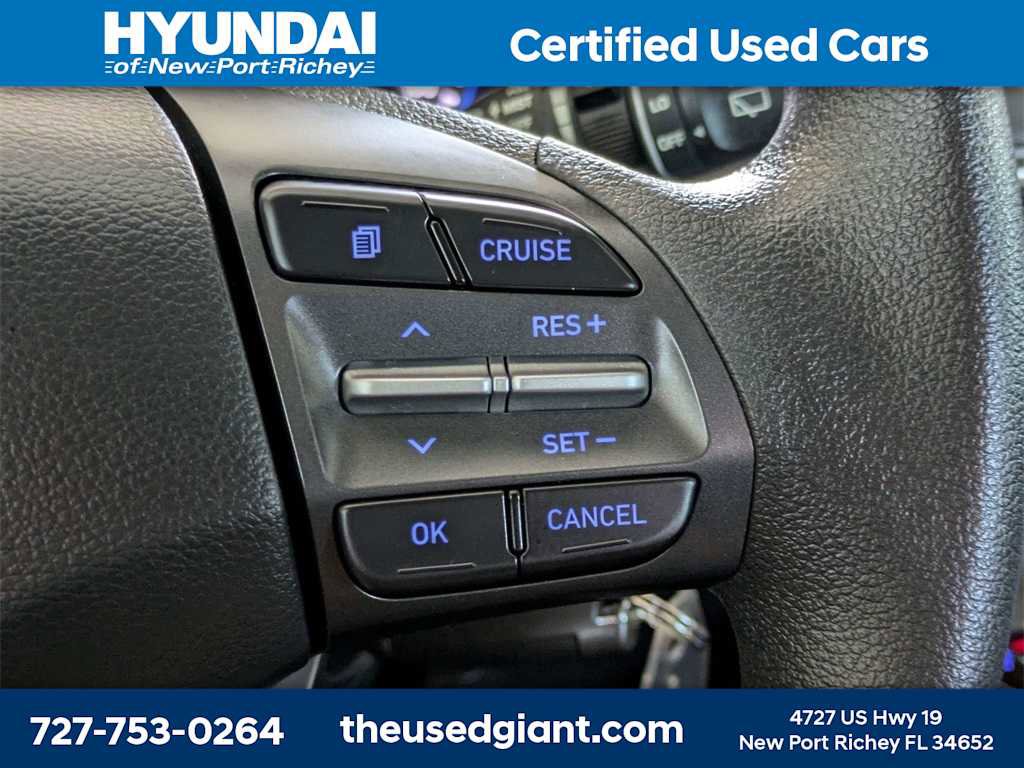Used 2021 Hyundai Kona SE image 27
