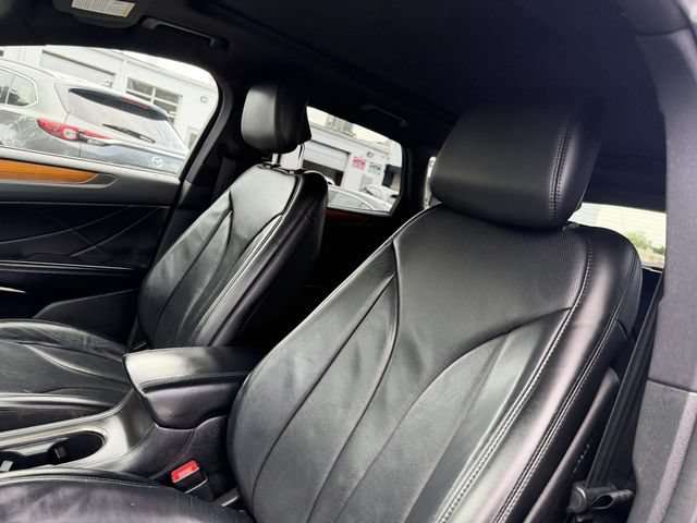 Used 2017 Lincoln MKC Reserve w/ Lincoln MKC Climate Package AWD/4WD image 10