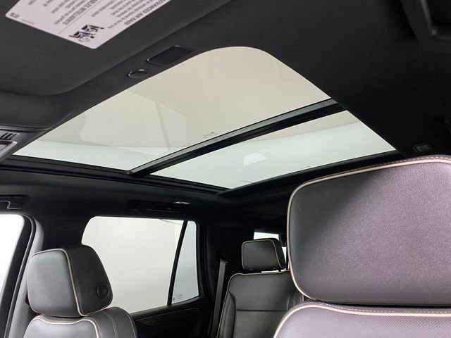 Certified 2021 Chevrolet Tahoe Premier w/ Premium Package image 23