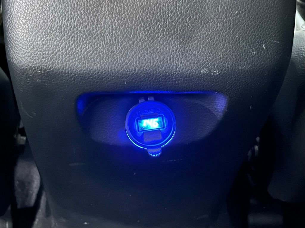 Used 2017 Hyundai Santa Fe SE w/ SE Ultimate Tech Package 03 image 23