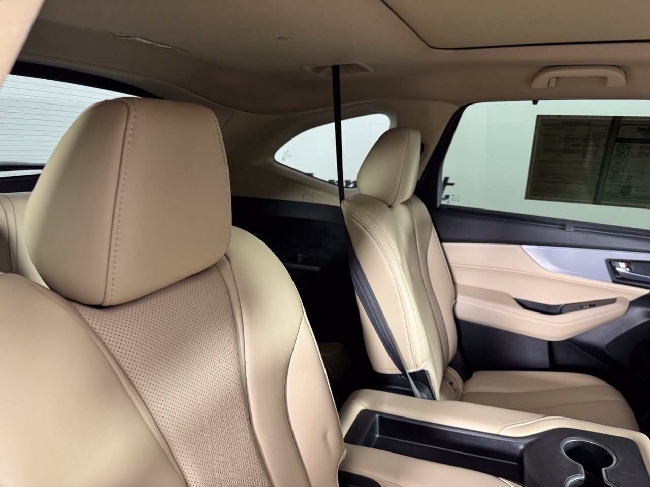 Used 2022 Acura MDX w/ Technology Package FWD image 32
