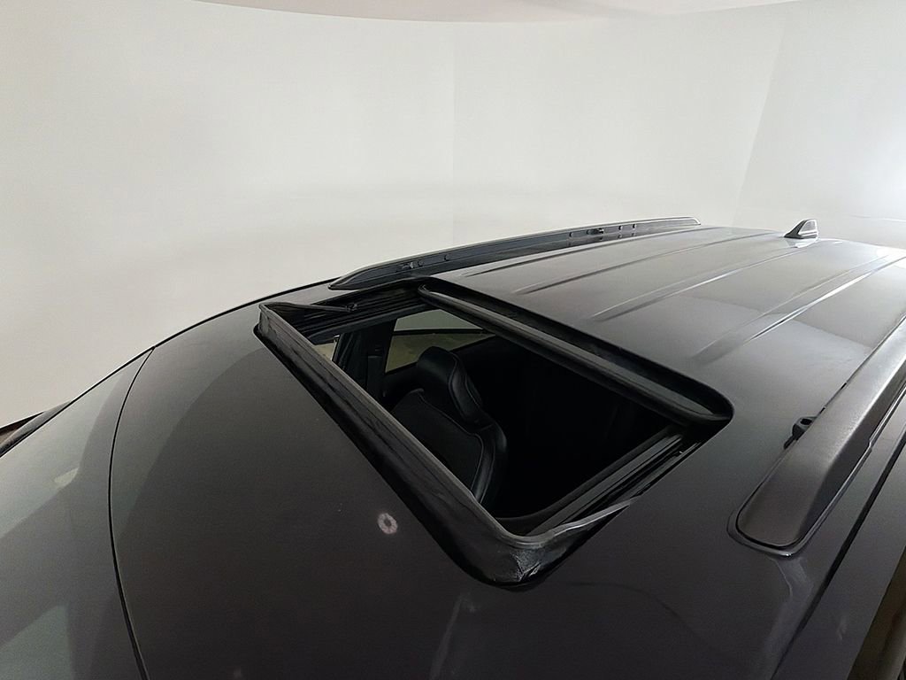 Used 2022 Jeep Grand Cherokee L Laredo image 17