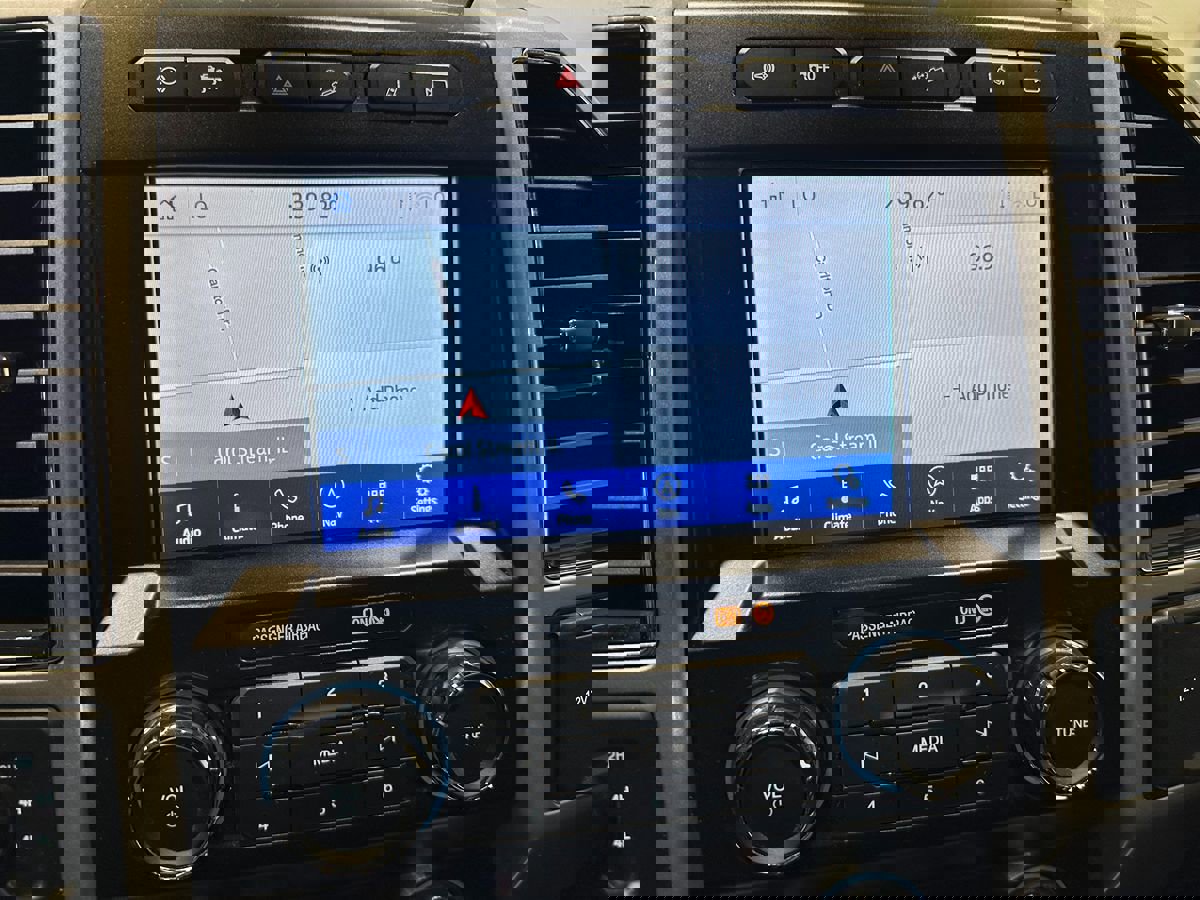 Used 2021 Ford F350 Lariat image 34