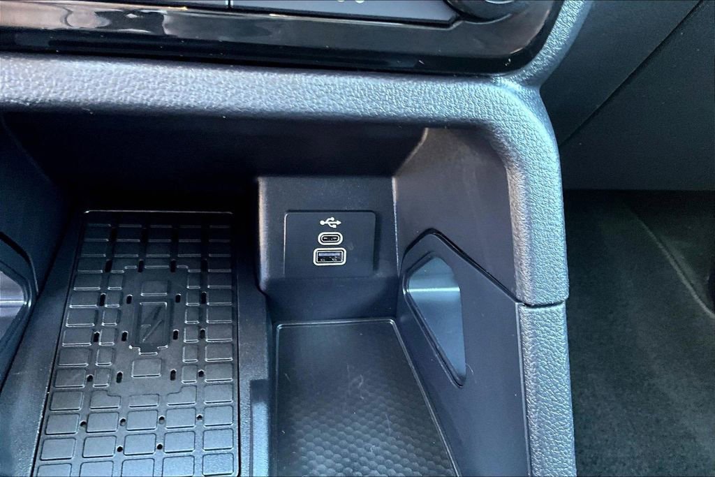 Used 2024 Ford Ranger XLT w/ FX4 Off-Road Package image 19