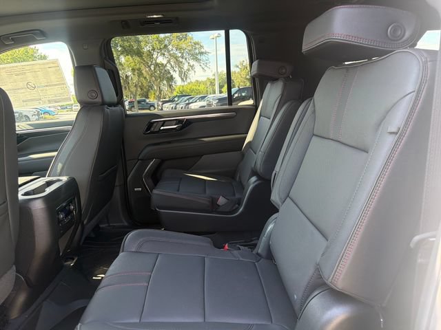 New 2026 Chevrolet Suburban RST w/ RST Capability Package AWD/4WD image 21