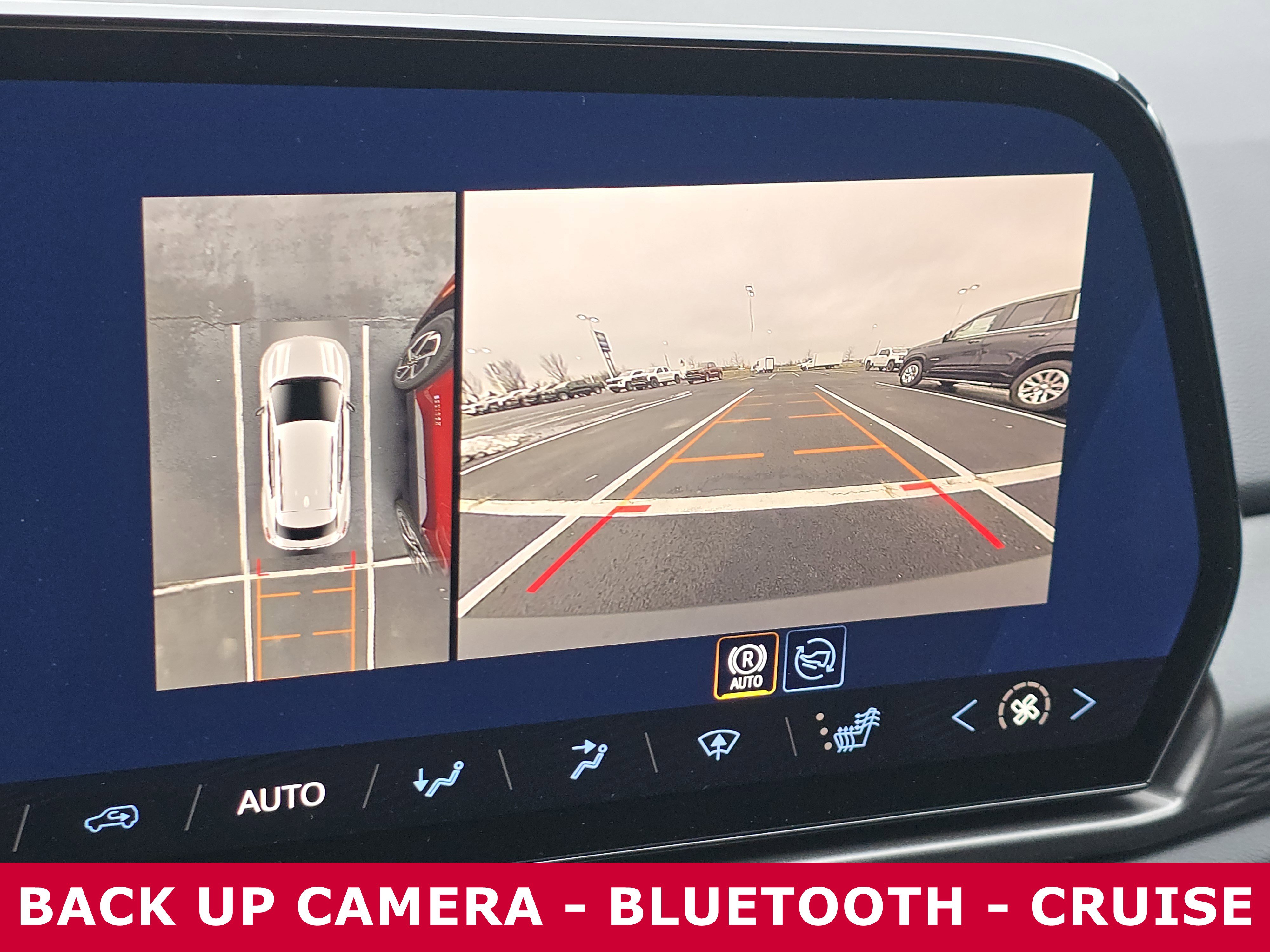 New 2026 Chevrolet Equinox EV LT image 4