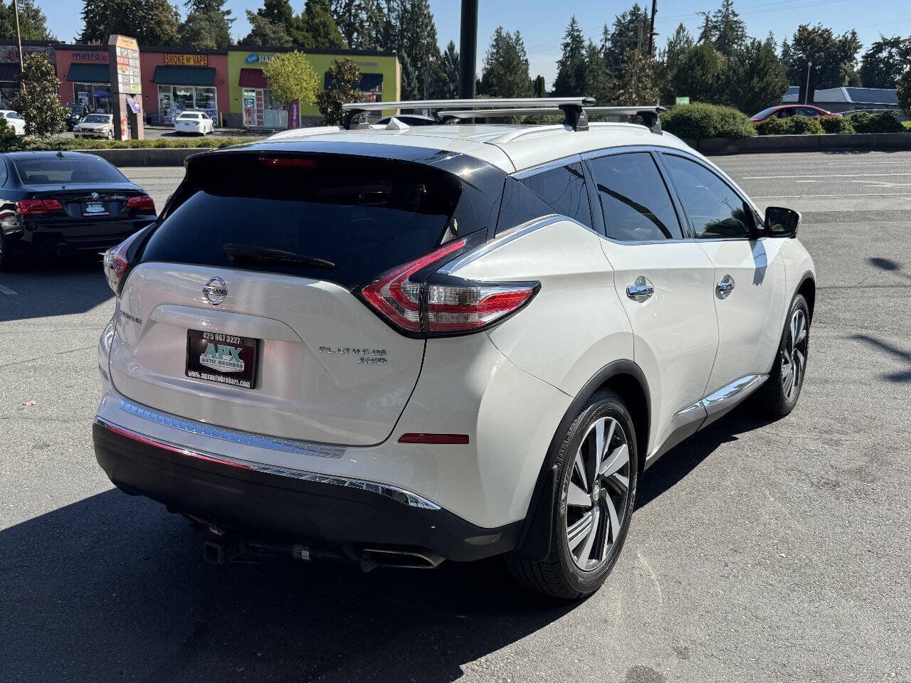 Used 2015 Nissan Murano Platinum w/ Platinum Technology Package AWD/4WD image 9