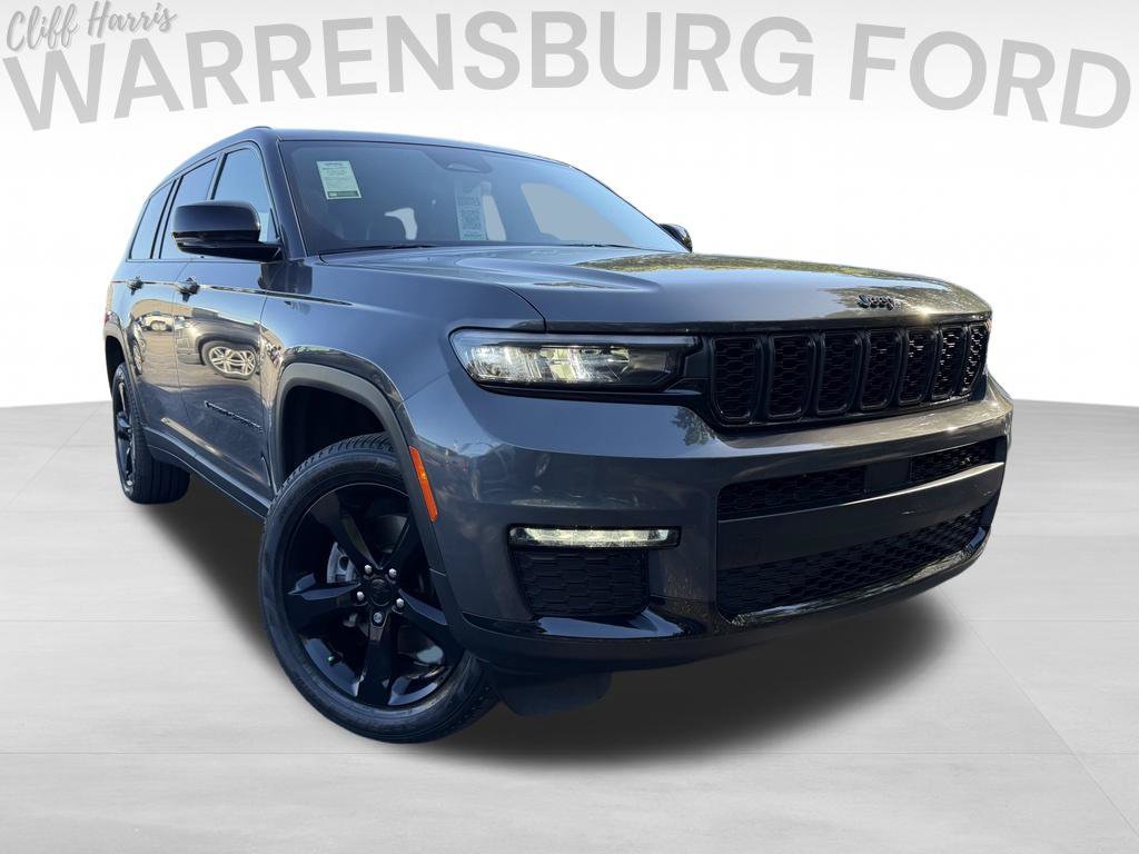 Used 2024 Jeep Grand Cherokee L Limited w/ Black Appearance Package AWD/4WD image 52