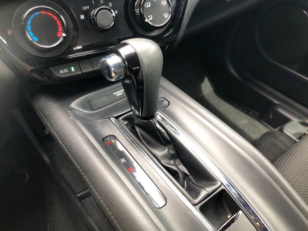 Certified 2019 Honda HR-V Sport image 19