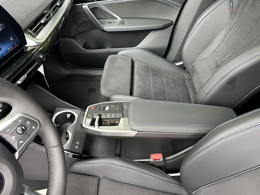 New 2026 BMW X1 xDrive28i w/ Technology Package AWD/4WD image 20