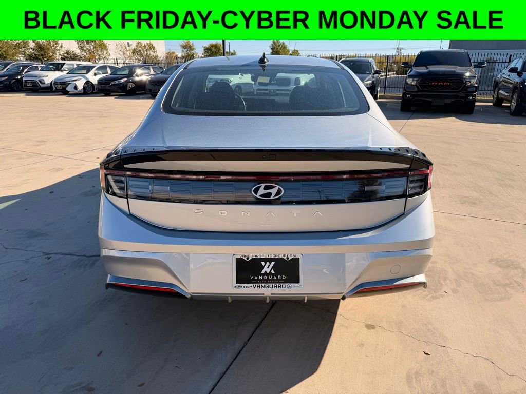 Used 2025 Hyundai Sonata SEL image 3