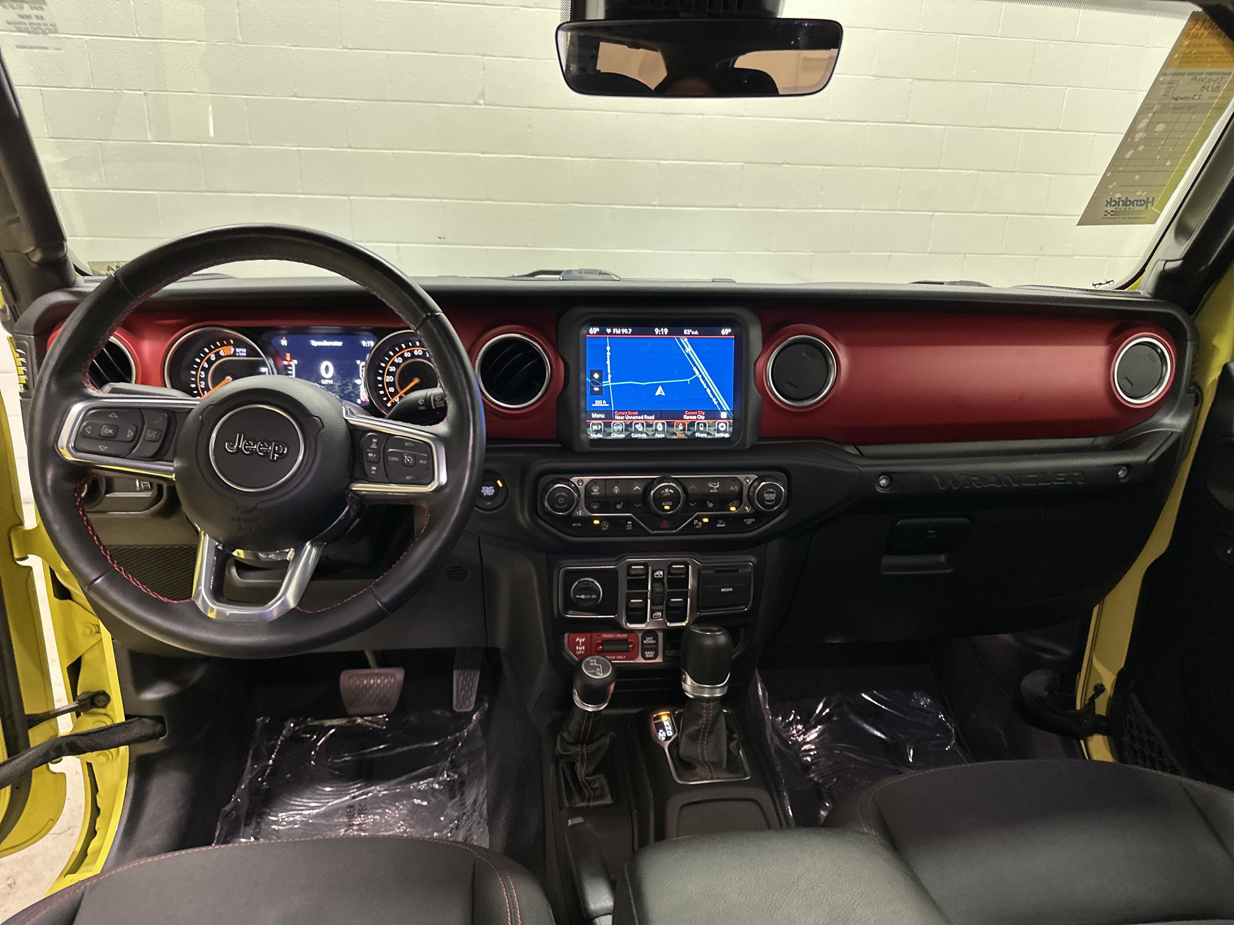 Used 2023 Jeep Wrangler Unlimited Rubicon w/ Safety Group AWD/4WD image 29