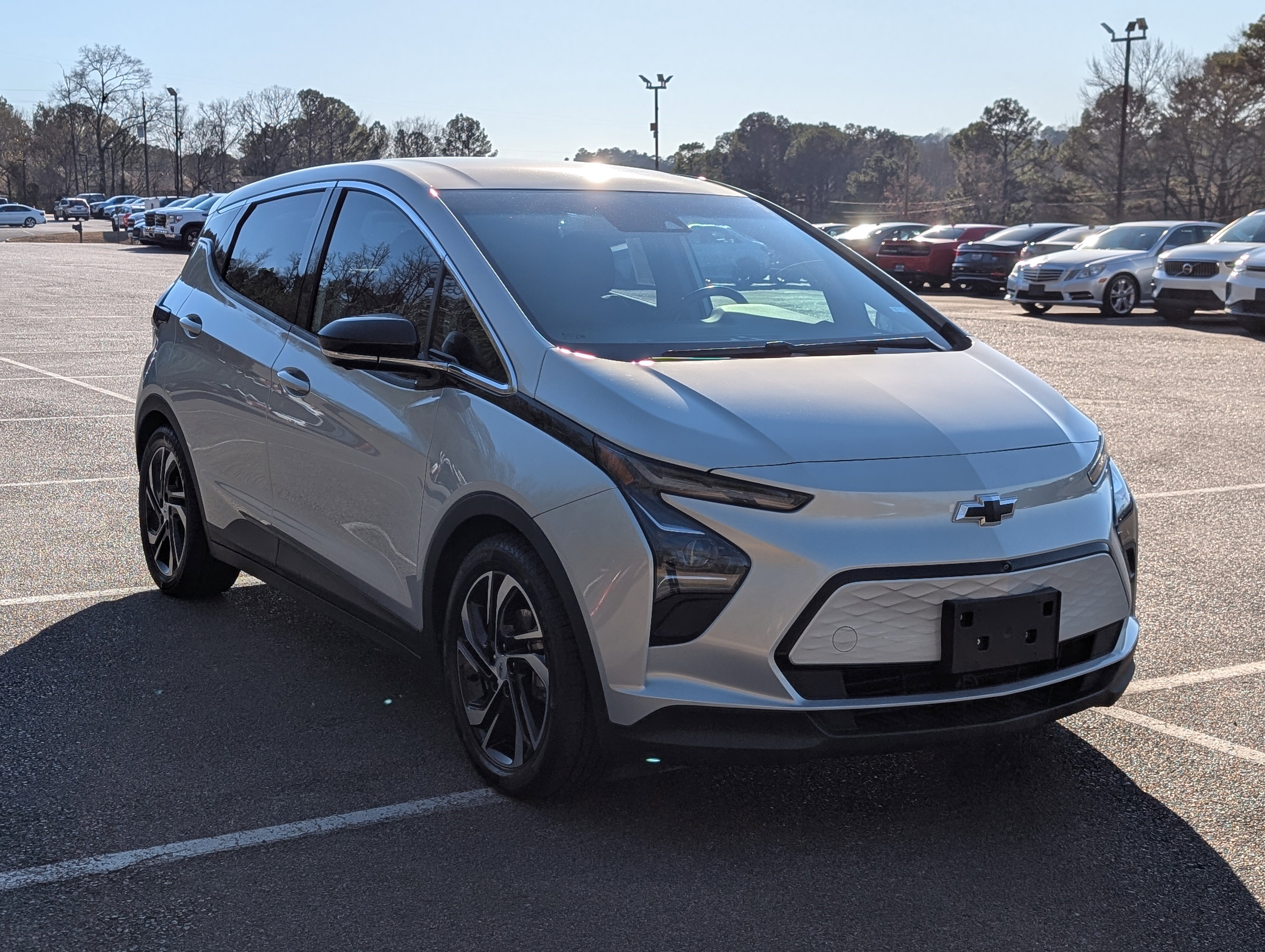 Used 2022 Chevrolet Bolt LT w/ Infotainment Package image 11