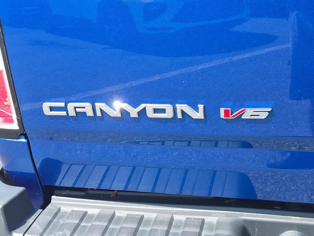 Used 2018 GMC Canyon SLE w/ SLE Convenience Package AWD/4WD image 19