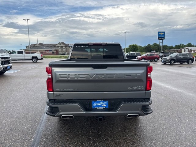 Used 2021 Chevrolet Silverado 1500 High Country image 7